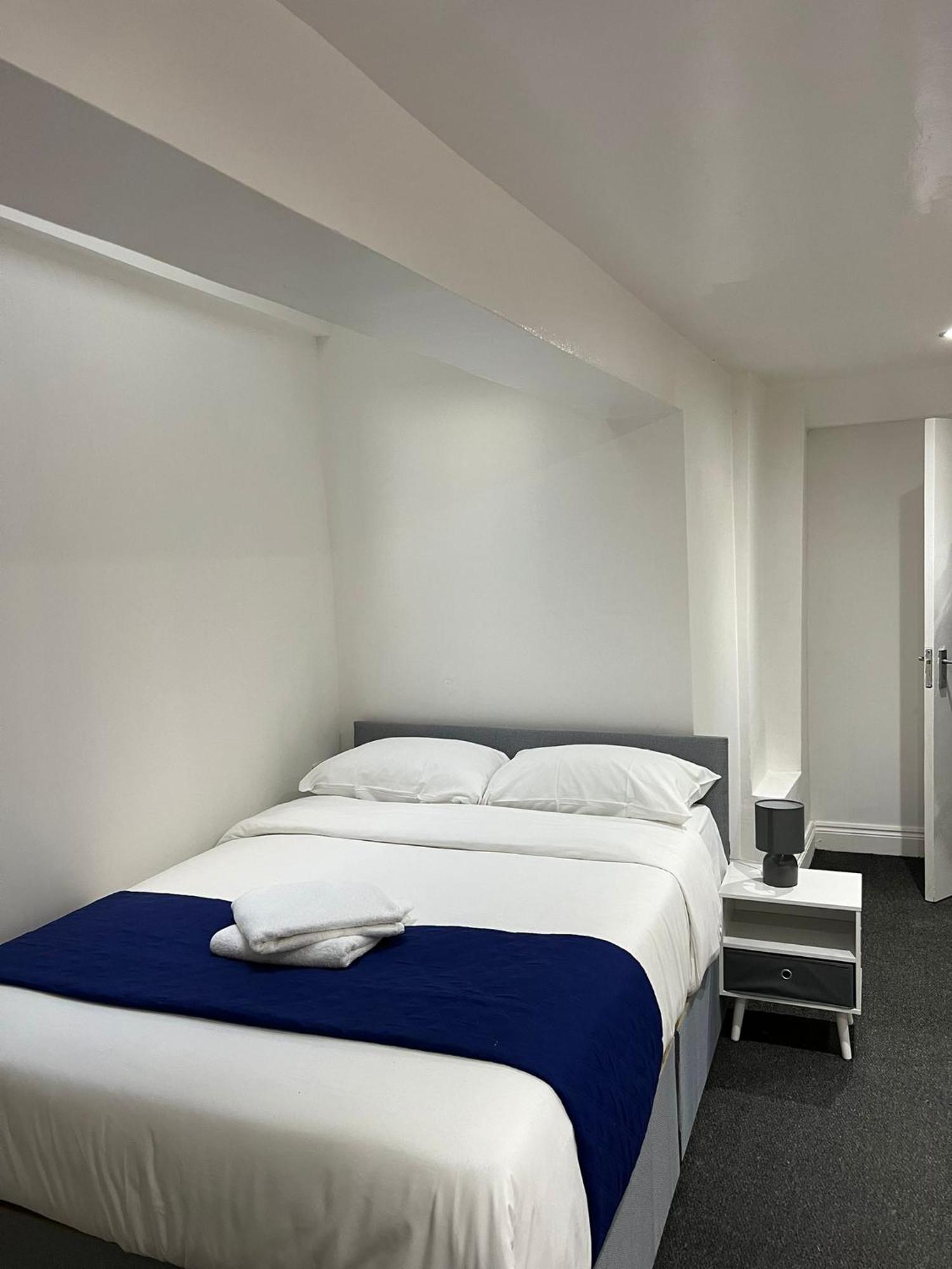 Starlet Manor Park Apartamento Londres Exterior foto